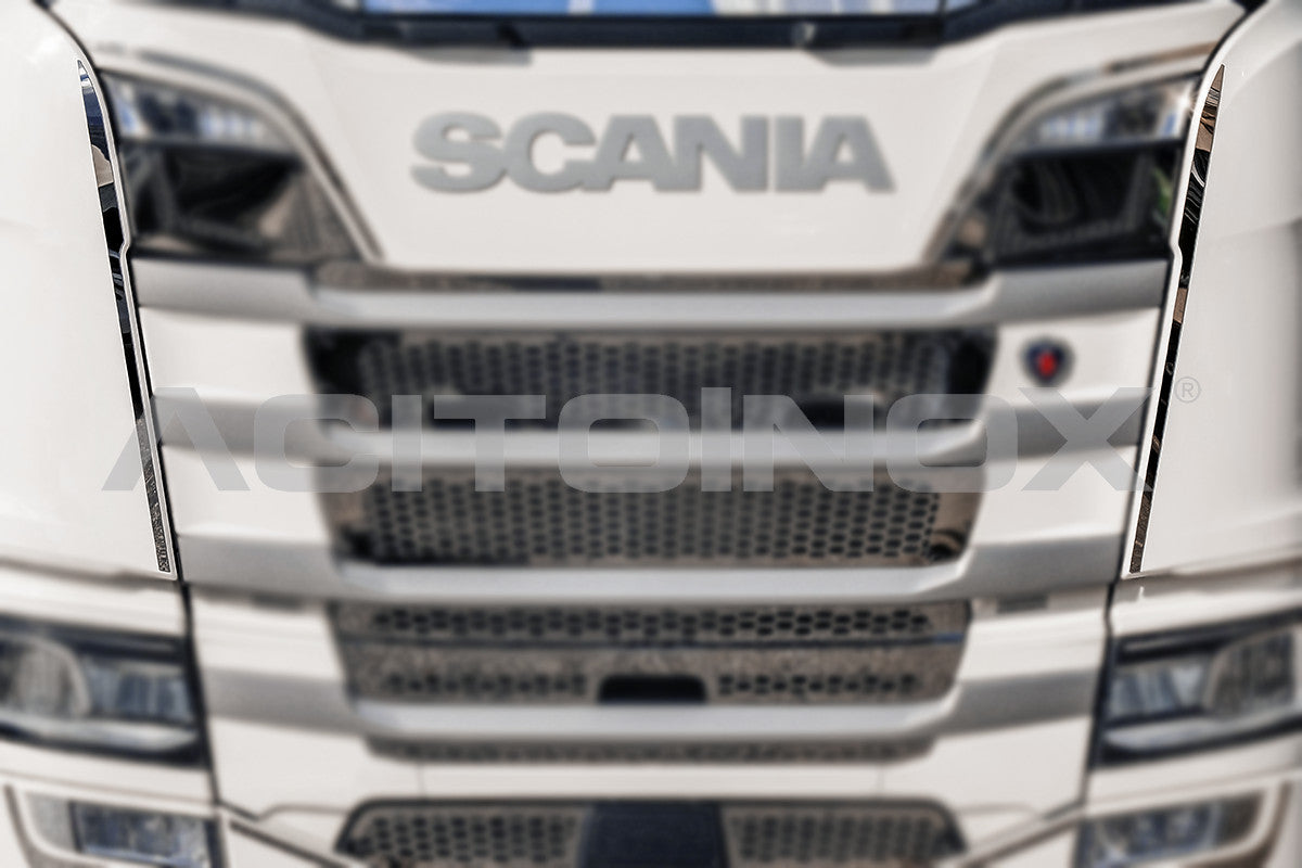 Applicazione fasce laterale Scania