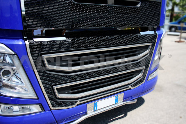 Cornici mascherino inferiore volvo fh4