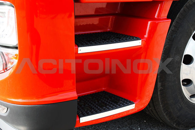 Applicazioni gradino iveco stralis, stralis cube ed hi way