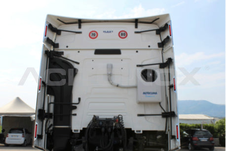 Rivestimento spoiler posteriore "high cab" renault trucks t